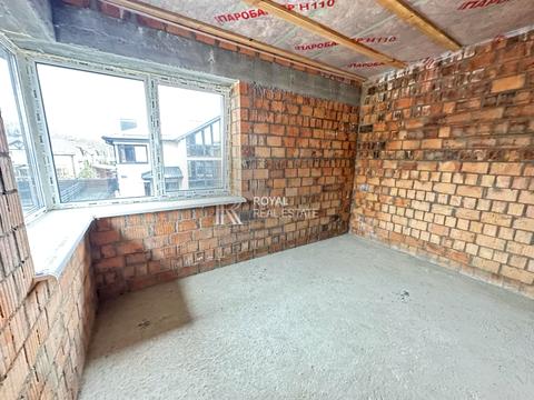 будинок за адресою Світанкова вул., 1