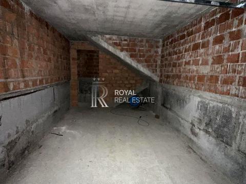 будинок за адресою Світанкова вул., 1