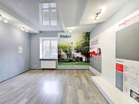 коммерческая по адресу Богдана Хмельницкого бульв., 4