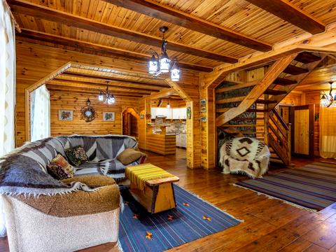 будинок за адресою Свободи вул.