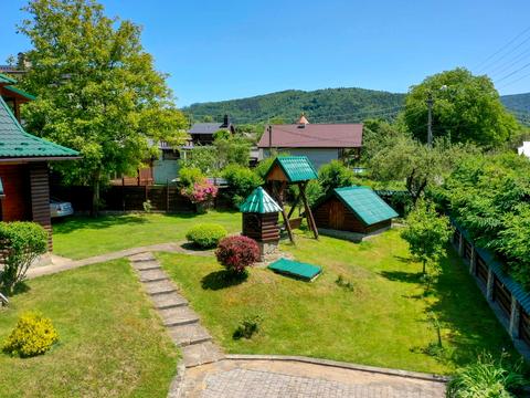 будинок за адресою Свободи вул.