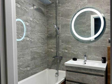 квартира за адресою Олександра Олеся вул., 8/17