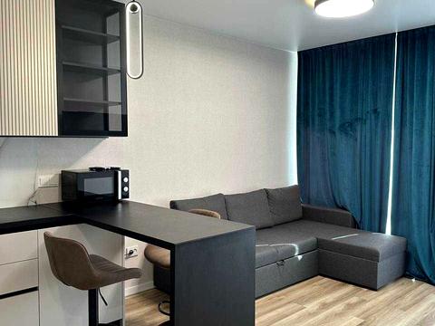 квартира за адресою Олександра Олеся вул., 8/17