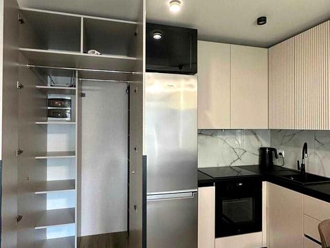 квартира за адресою Олександра Олеся вул., 8/17