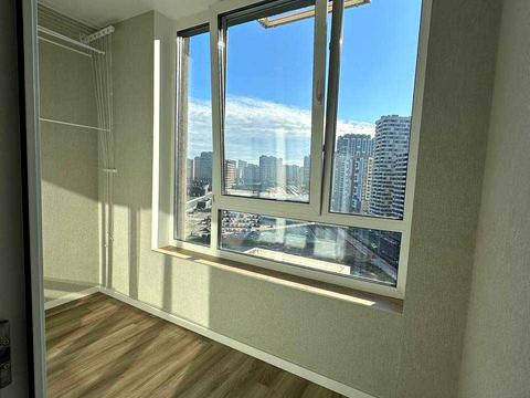 квартира за адресою Олександра Олеся вул., 8/17