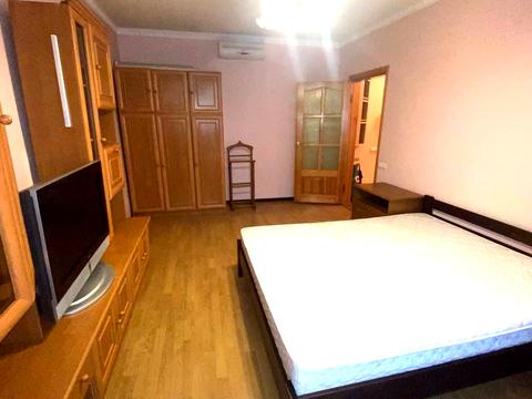 квартира за адресою Бориса Гмирі вул., 15-А