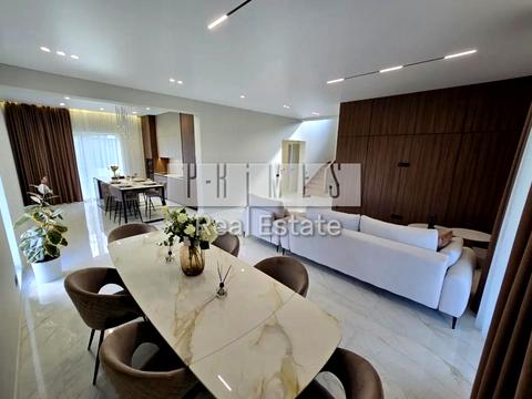 будинок за адресою Ватутіна вул.