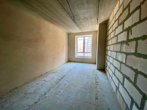 квартира за адресою Довженка вул., 4