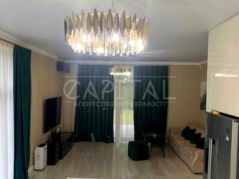 будинок за адресою Свято-Покровська вул. (Леніна)