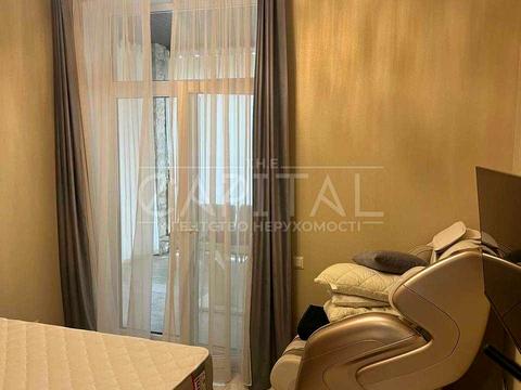 будинок за адресою Свято-Покровська вул. (Леніна)