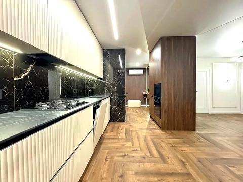 квартира по адресу Юліана Пелеша ул., 3