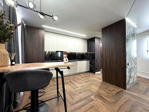 квартира по адресу Юліана Пелеша ул., 3