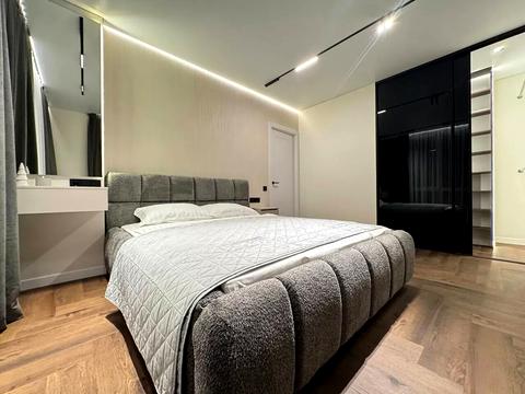 квартира по адресу Юліана Пелеша ул., 3