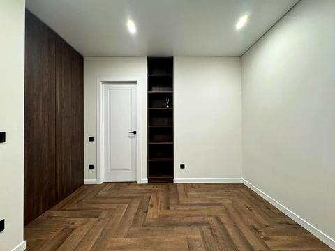 квартира по адресу Юліана Пелеша ул., 3