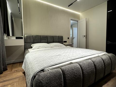 квартира за адресою Юліана Пелеша вул., 4