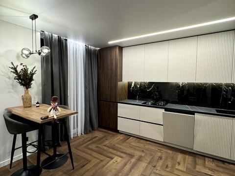 квартира за адресою Юліана Пелеша вул., 4