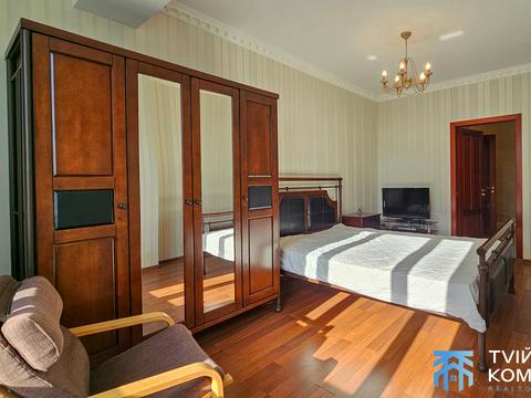 квартира по адресу Днепровская набережная ул., 1-А