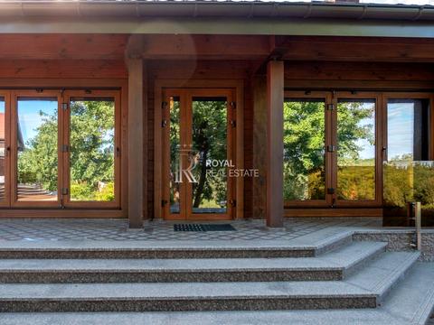 будинок за адресою Ягідна вул., 18