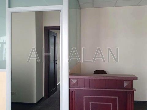 комерційна за адресою Щекавицька вул., 30/39