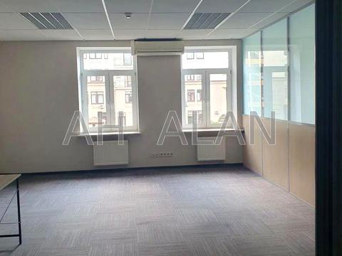 комерційна за адресою Щекавицька вул., 30/39