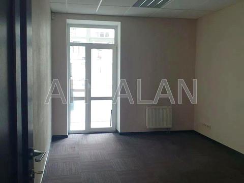 комерційна за адресою Щекавицька вул., 30/39