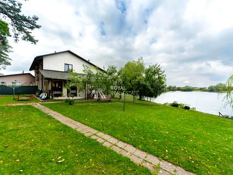 будинок за адресою Озерна вул., 2/1