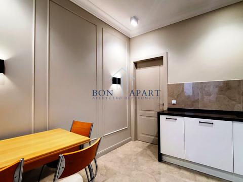 квартира за адресою Кирило-Мефодіївська вул., 2