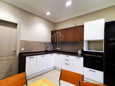 квартира за адресою Кирило-Мефодіївська вул., 2