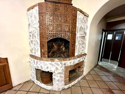 коммерческая по адресу Вербицкого ул., 5