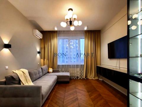 квартира за адресою Кирило-Мефодіївська вул., 2