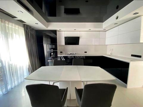 будинок за адресою Мрії вул.