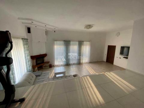 будинок за адресою Мрії вул.