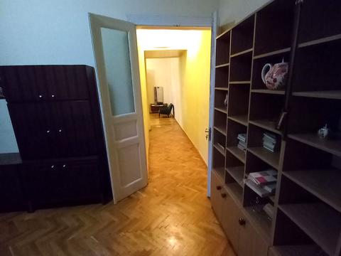 квартира за адресою Українська вул., 12