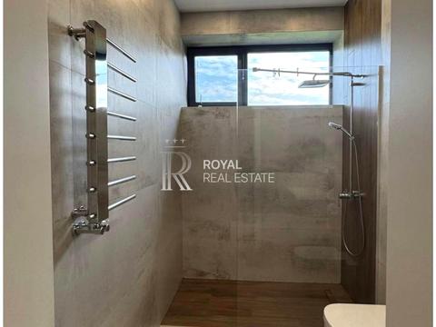 дом по адресу Київська вул.