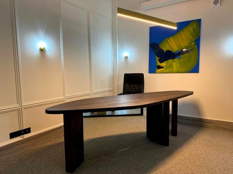 комерційна за адресою Бульварно-Кудрявська вул. (Воровського), 15а