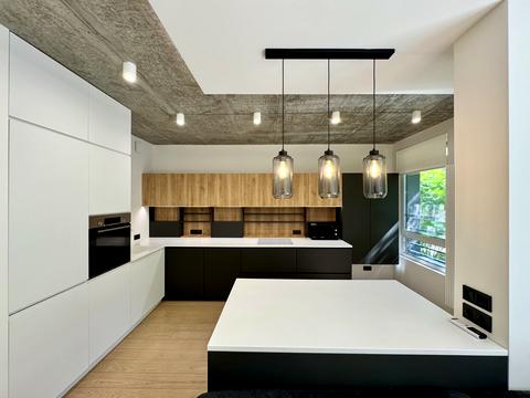 квартира за адресою Тадея Рильського бульв., 1