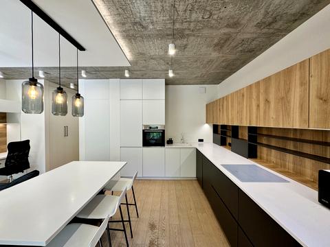 квартира за адресою Тадея Рильського бульв., 1