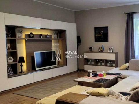 будинок за адресою смт. Козин, Анатолія Солов'яненка вул.