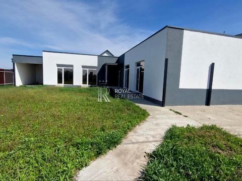 будинок за адресою Солов'їна вул.