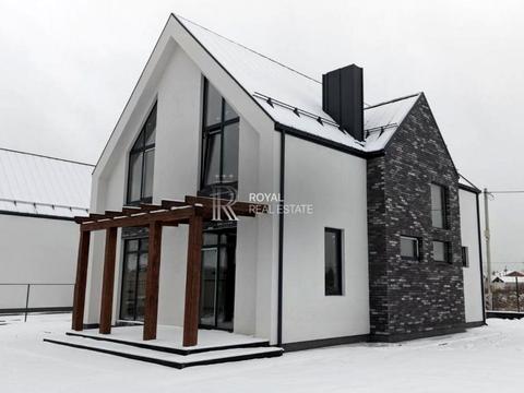 будинок за адресою Набережна