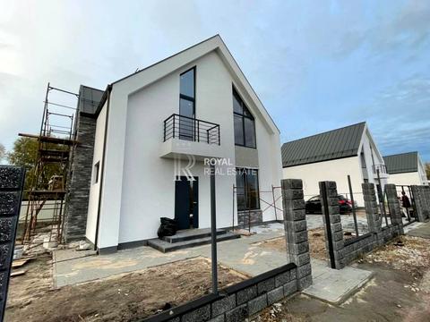 будинок за адресою Набережна