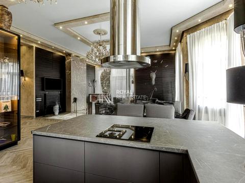 будинок за адресою Янтарная, 1