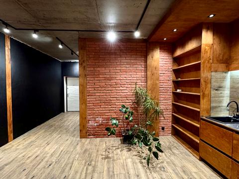 квартира за адресою Озерна, 20