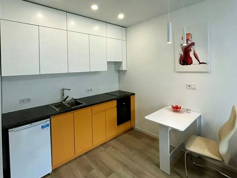 квартира за адресою Василя Стуса вул., 35-А