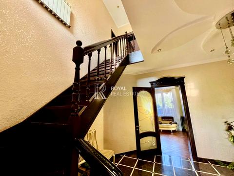 будинок за адресою 126-та Садова вул., 126