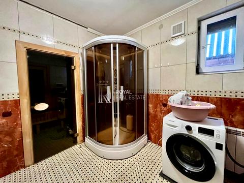 будинок за адресою 126-та Садова вул., 126