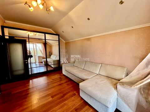 будинок за адресою 126-та Садова вул., 126