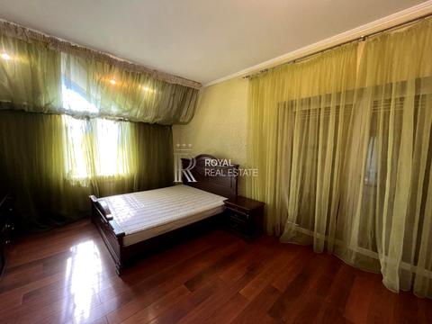 будинок за адресою 126-та Садова вул., 126