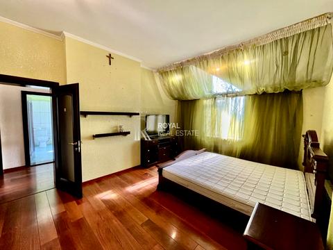 будинок за адресою 126-та Садова вул., 126