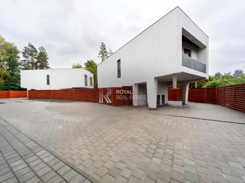 дом по адресу Козацька